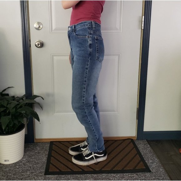 Y2K Levi's 512 Slim Fit Tapered Leg Jeans‎ - Picture 2 of 5